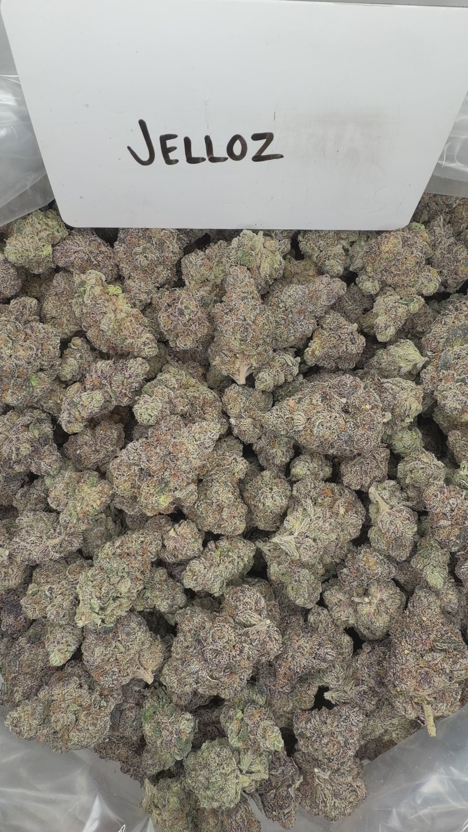 Collection of HEMP FLOWER | Jelloz in a gallery layout